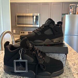 Jordan Black Sneakers Air Jordan 4 Design